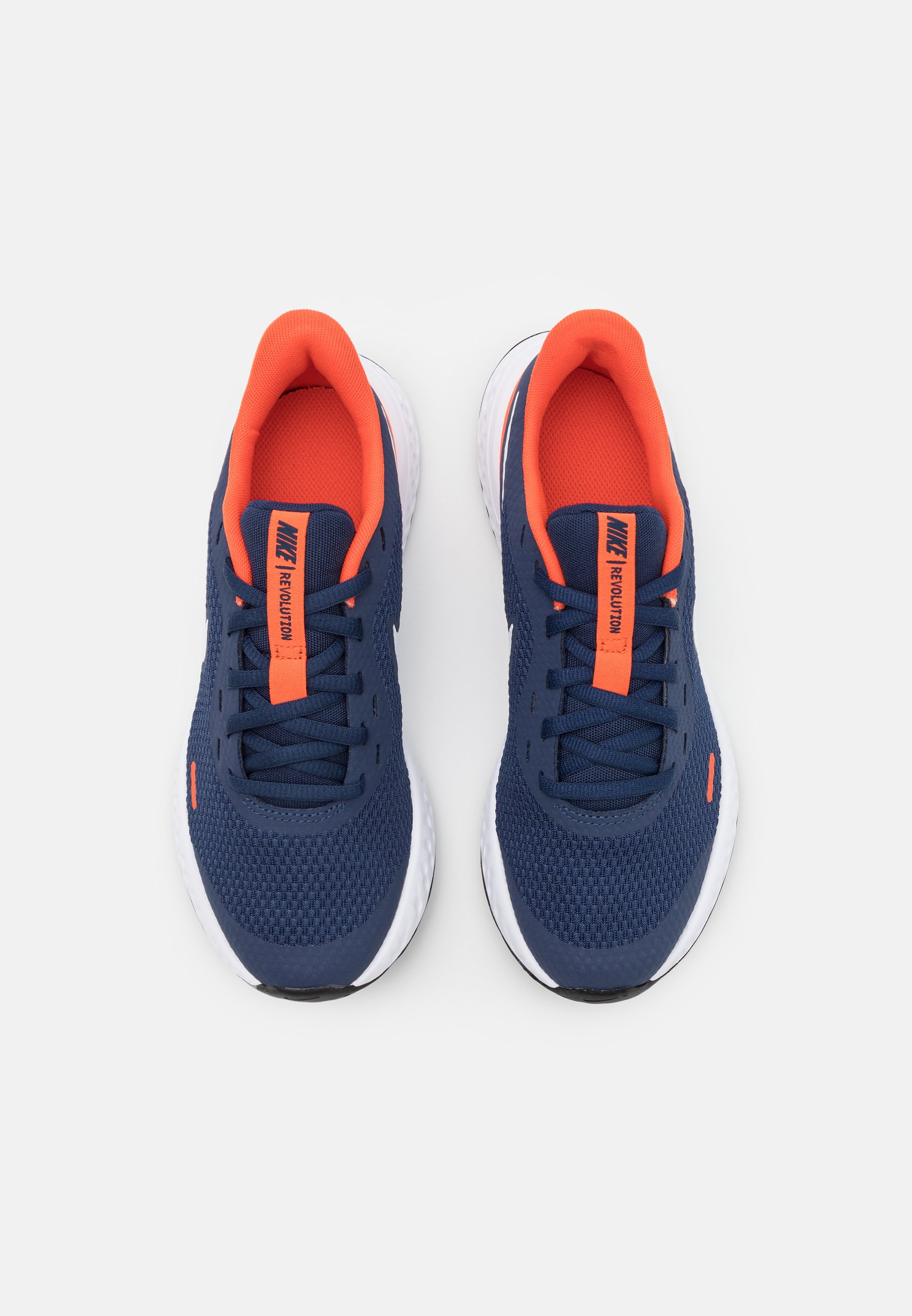 Nike Performance REVOLUTION 5 UNISEX - Zapatillas de running neutras -  midnight navy/white/orange/azul marino - Zalando.es