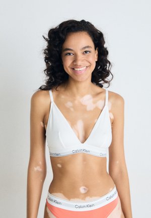 Calvin Klein Underwear UNLINED ICON - Liemenėlė su trikampio formos kaušeliais - white