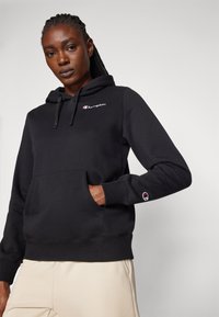 Champion ICONS HOODIE CONTRAST LOGO SMALL - Džemperis ar kapuci - black