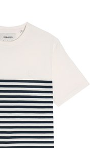 Witte t-shirt met korte mouwen en horizontale marineblauwe strepen. Voorzien van een subtiele logo op de borst. Gemaakt van zacht katoen.