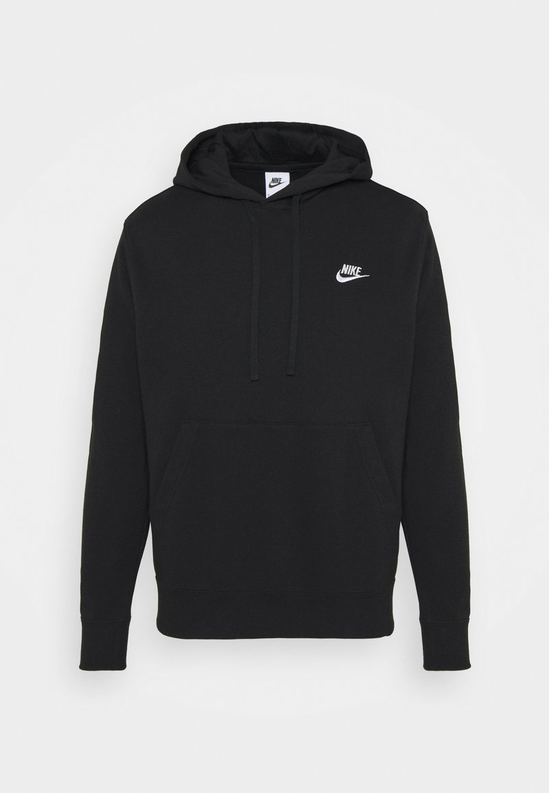 Sudadera negra de Nike hecha de una mezcla de algodón, con un bolsillo frontal, capucha con cordón y logo blanco en el lado izquierdo del pecho. Textura suave, diseño casual.