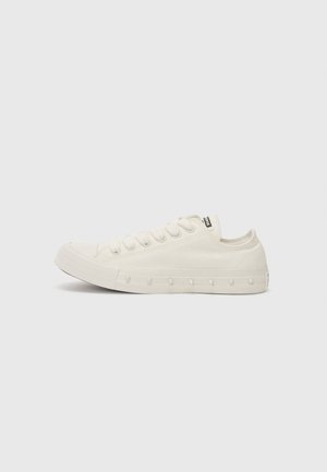 CHUCK TAYLOR ALL STAR - Sneakers basse - vintage white/black