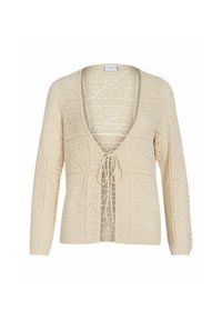 Cárdigan de punto en beige claro, con un profundo escote en V, frente abierto con cierre de lazo y un patrón de corte geométrico en toda la prenda.