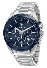 Orologio in acciaio inossidabile argento con quadrante testurizzato blu navy, tre sottoquadranti e una finestra per la data; presenta una lunetta blu e un bracciale in metallo.
