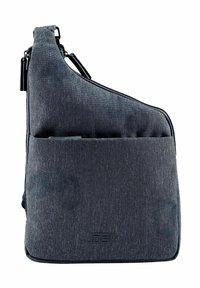 Graue Canvas-Schultertasche mit strukturierter Form, Reißverschluss und Fronttasche, ausgestattet mit einer subtilen Textur und Logo der Marke.