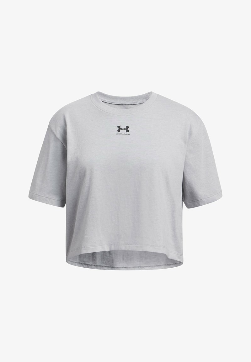 Hallux hallux hallux, ringiga kaelusega, lühikeste varrukatega ja väikese musta Under Armouri logoga rinnal.