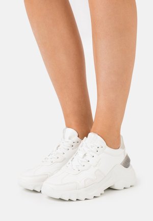 ECCLES FENIX - Sneakers laag - offwhite