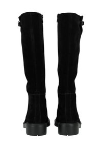Botas de ante negro hasta la rodilla con una forma ajustada, suela plana negra y detalles de hebilla en los laterales. Textura suave con detalles de costura en contraste.