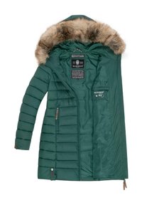 Chaqueta de invierno acolchada verde con capucha de piel sintética, bolsillos con cremallera y etiquetas interiores. Presenta un textura acolchada y un forro suave.