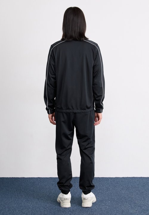 Nike Jogginganzug 'Club' — foto 3