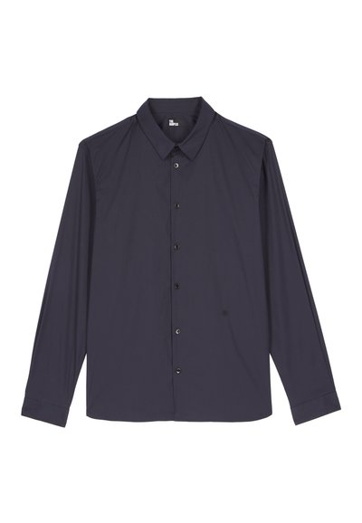 Marineblauwe langemouwen shirt van gladde stof, met een puntige kraag, een knoopsluiting aan de voorkant en een logo-opdruk aan de linkerkant.