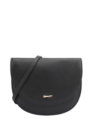 Zwarte leren schoudertas met een gestructureerd oppervlak, een gebogen klep en een klein gouden dier-vormig logo op de voorkant.