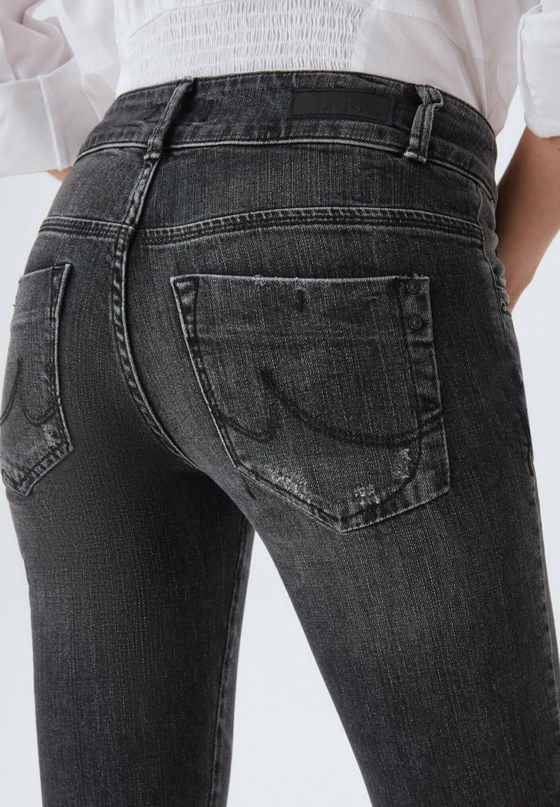 LTB Molly high waist slim fit jeans