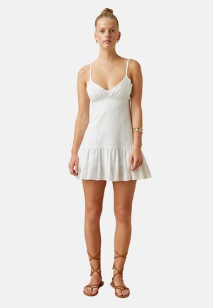MINI STRAPPY V NECK - Jurk - white