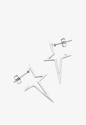 Silberfarbene kreisförmige Ohrringe in Sternform mit spitzen Kanten und Schmetterlingsverschluss vor weißem Hintergrund.