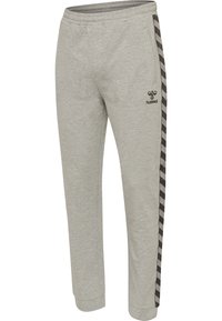 Graue Jogginghosen aus weichem Material, mit einem schwarzen Streifenmuster an den Seiten und einem elastischen Bund für zusätzlichen Komfort.