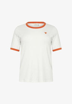 Witte T-shirt met oranje geribbelde kraag en manchetten. Heeft een kleine hartborduring op de linkerkant van de borst. Gemaakt van zacht katoen.