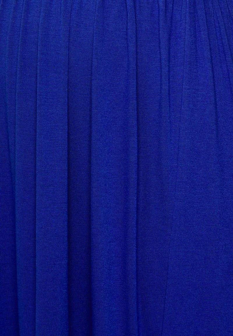 Damen Freizeitkleider | Pieces Maternity PMNEORA NEW STRAP MIDI DRESSS Jerseykleid mazarine blue/blau - FI87366 Damen Freizeitkleider | Pieces Maternity PMNEORA NEW STRAP MIDI DRESSS Jerseykleid mazarine blue/blau - FI87366