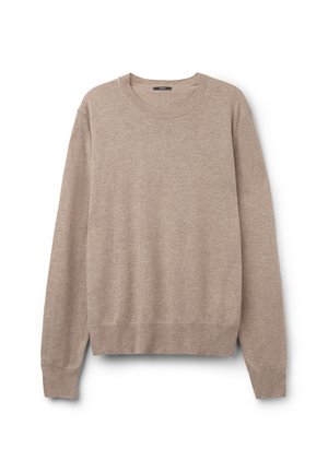 - Sweter