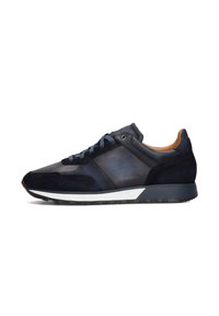 Navy blue sneaker with suede and leather materials. Features a white rubber sole, blue laces, and a minimalistic design. No patterns or logos.