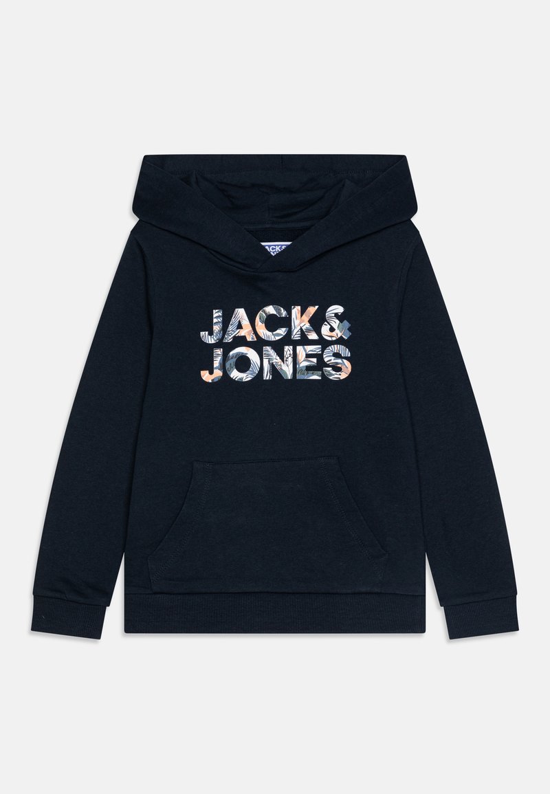 Mørkeblå hettegenser med lomme foran, med teksten "JACK & JONES" i flerfargede mønstrede bokstaver. Myk stoffkvalitet og uformelt design.