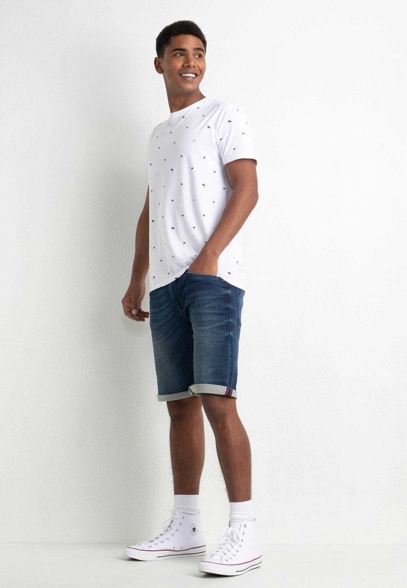 Herren T-Shirts basic | Petrol Industries SUMMERY T-Shirt print bright white/weiß - YK99969 Herren T-Shirts basic | Petrol Industries SUMMERY T-Shirt print bright white/weiß - YK99969
