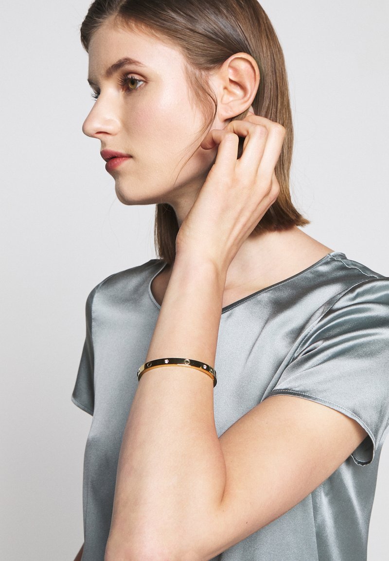 Infinite spade engraved spade bangle Clearance