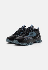 Fila RAY TRACER TR2 - Tenisice - black/infinity