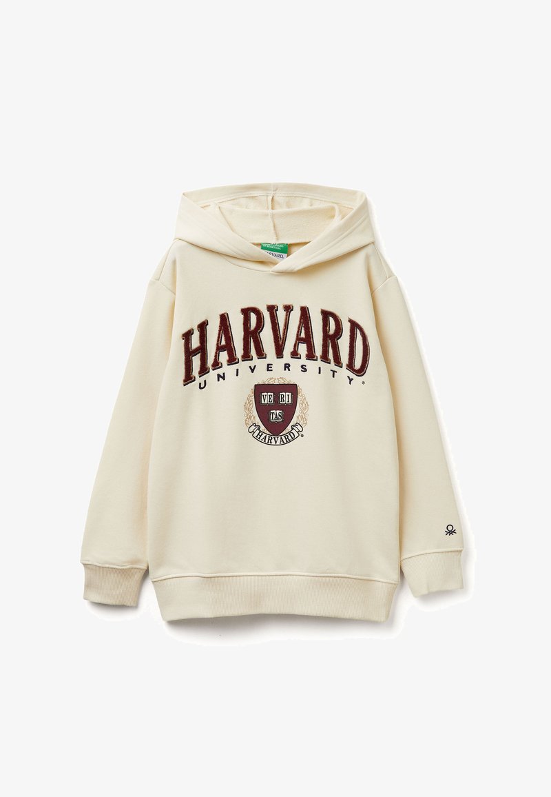Krémová mikina s kapucí a velkým vínovým nápisem "HARVARD", univerzitním logem, přední klokaní kapsou a žebrovanými manžetami a lemem.