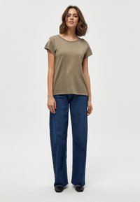 Minus MICARLINA KNIT TEE - T-shirt basic - wood smoke lurex