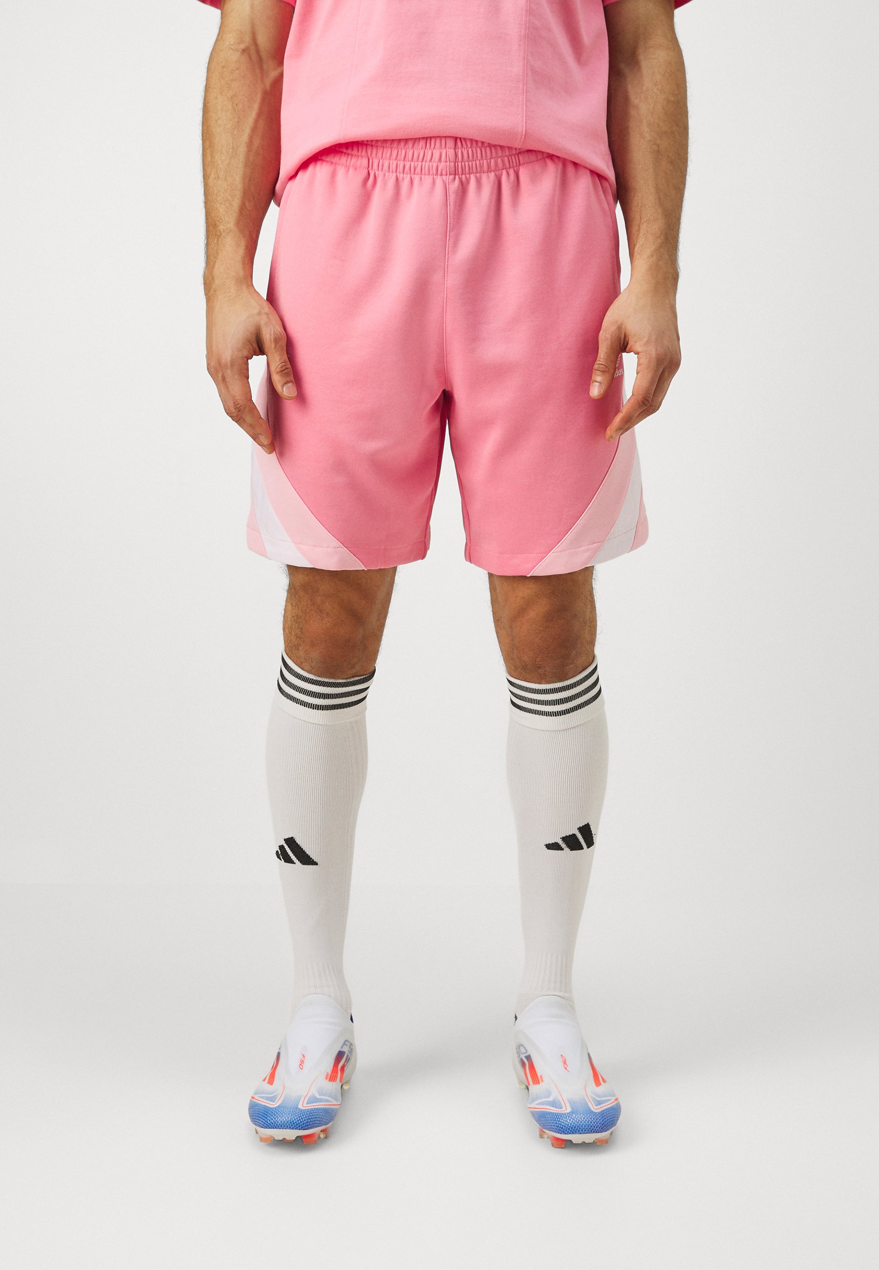 パンツ A BATHING APE x INTER MIAMI SHORTS PINK パンツ A BATHING APE x INTER MIAMI SHORTS PINK - パンツ