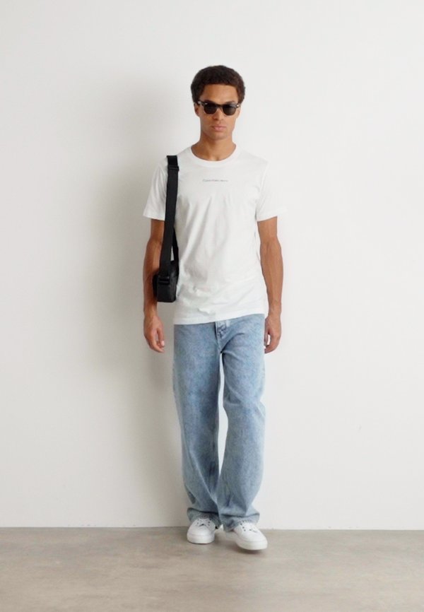 INSTITUTIONAL REGULAR FIT TEE - Basic T-shirt4