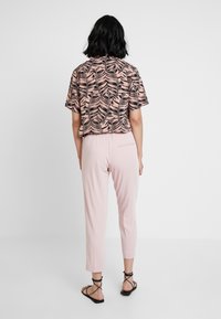 Samsøe Samsøe Housut - pink