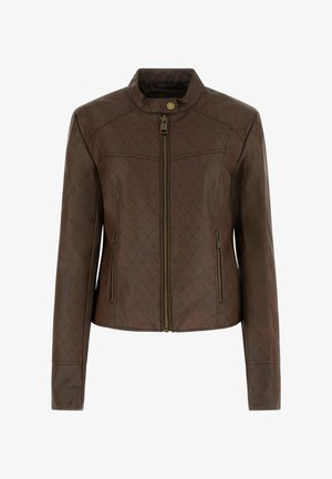 Bruine nep leren jas met opstaande kraag, ritssluiting aan de voorkant, drukknopen en ritssluitingen aan de zijkanten, voorzien van een subtiel reliëfpatroon.