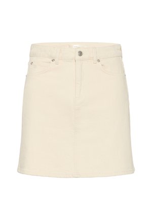 Krämfärgad denimkjol med en åtsittande midja, fem fickor och kontrastsömmar. Har en knappstängning, rak fåll och minimalistisk design.