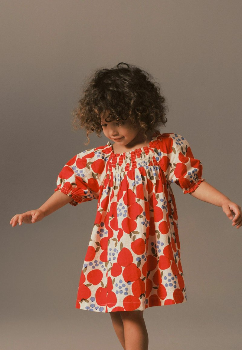 Next PUFF SLEEVE-REGULAR FIT - Vardagsklänning - red apple