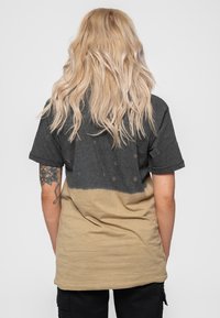 Paradiso Clothing RAMONES ALL THE WAY DYE WASH - Print T-shirt - black