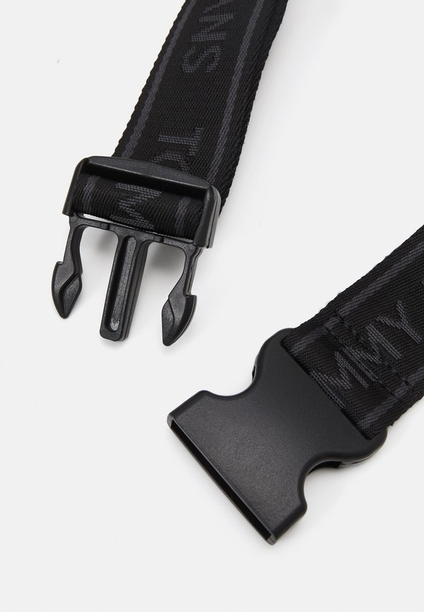 TJM ESSENTIAL DAILY - Bum bag2