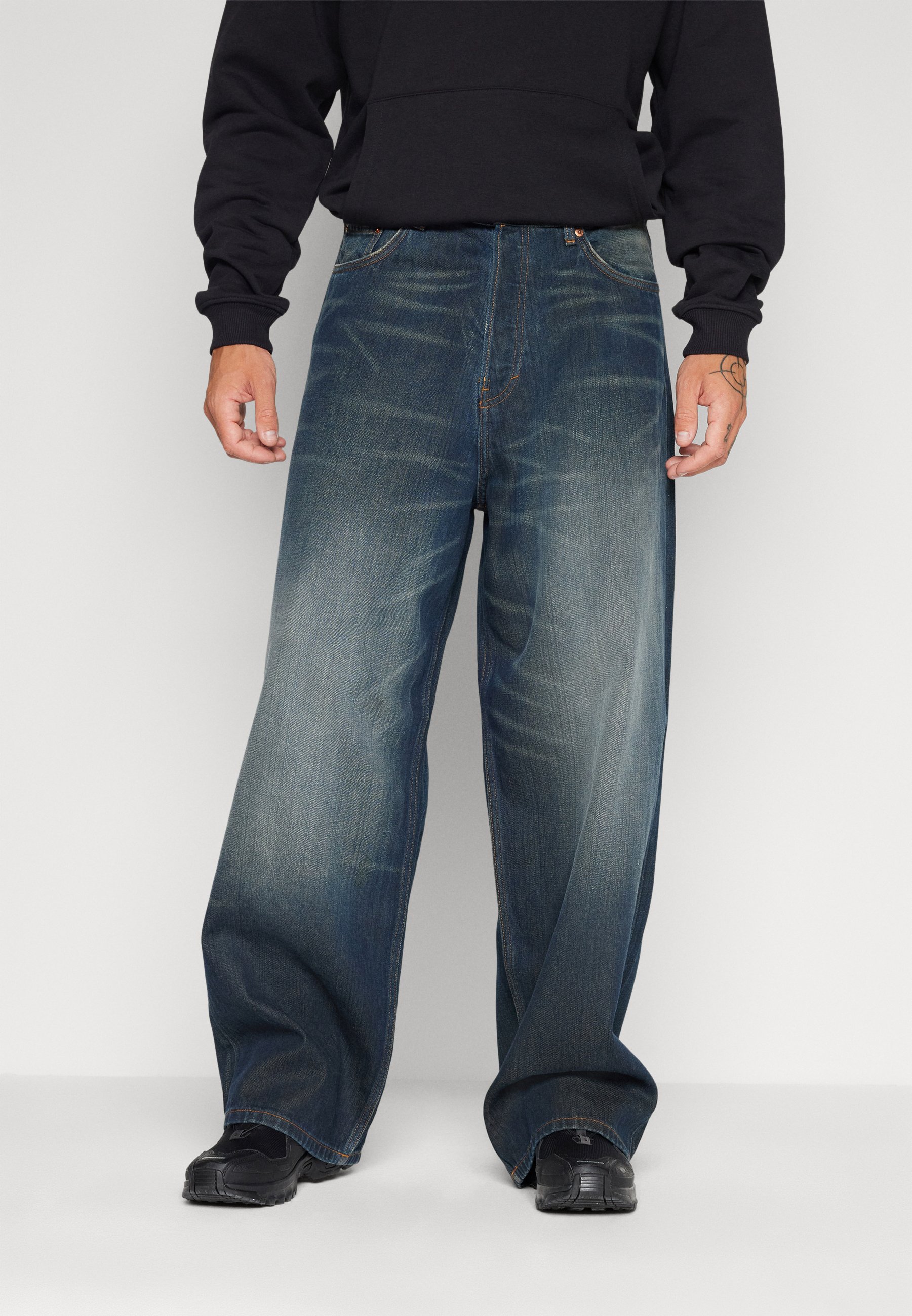 Weekday ASTRO LOOSE BAGGY - Relaxed fit jeans - marsh blue/blue 