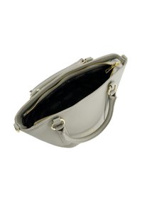 Sac à main en cuir gris clair avec une finition texturée, des zips dorés et une doublure intérieure noire à logo. Dispose de poignées doubles pour le transport.