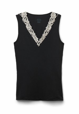 Top negro sin mangas con un profundo escote en forma de V, que presenta un delicado borde de encaje crema a lo largo del escote y las costuras de los hombros.