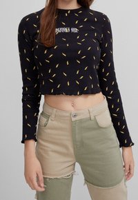 Bershka Stickad tröja - black