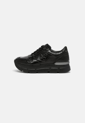 Baskets basses - black