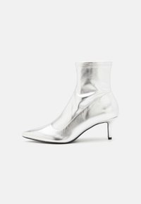 Δεν επιλέχθηκε, silver