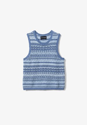 Mouwloze gebreide trui-vest in blauw en lichtblauwe strepen met gestructureerde patronen en een ronde halslijn.