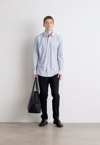 BOSS HANK KENT - Srajca - light pastel blue