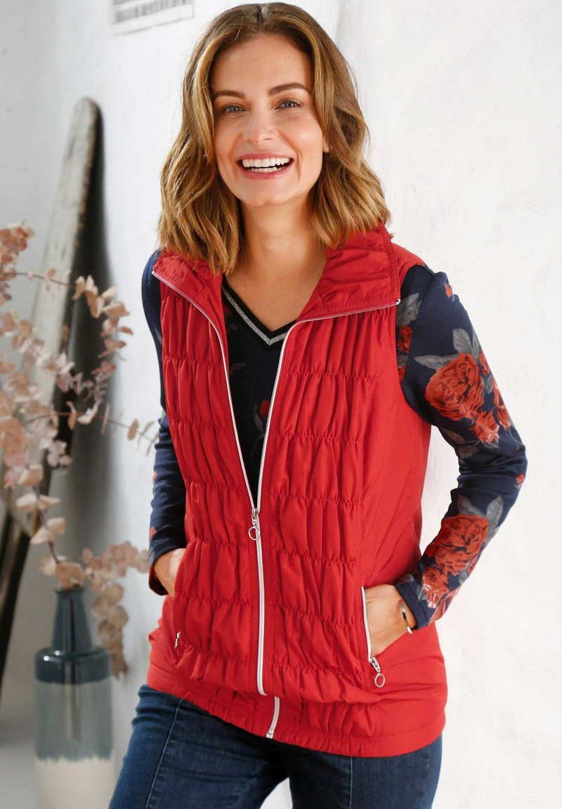 Damen Leichte Jacken | Paola WESTE Weste ziegelrot/rot - HK90516 Damen Leichte Jacken | Paola WESTE Weste ziegelrot/rot - HK90516