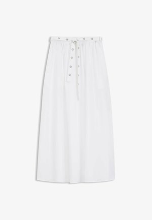 Weißer Midi-Rock mit hoher Taille, Taillengürtel und silberfarbigen Ösen in der vorderen Mitte.