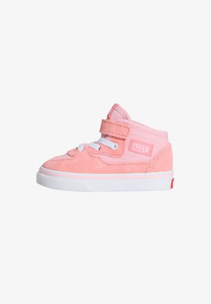 Pink højtopsneaker til småbørn med hvide snørebånd, velcrolukning, overdel i ruskind og lærred samt hvid gummisål.