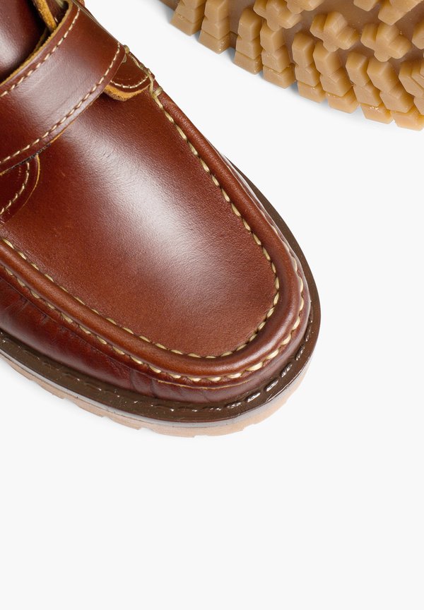 Bootsschuh – marrón